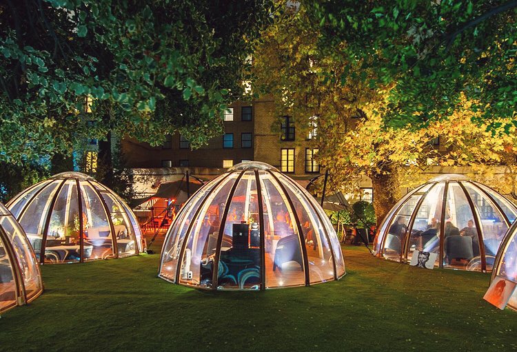Conn3ctExplore's tweet photo. Secret Winter Garden 🎄

📆  Monday to Sunday

⏰ 9am to 10pm

💷 Starts at £200 but increases depending on what you want to book

👨‍👩‍👧‍👦 CAPACITY (per dome) 10 people Seated 

📍 100 Cromwell Road, London, SW7 4ER https://t.co/oZc4laXeDO