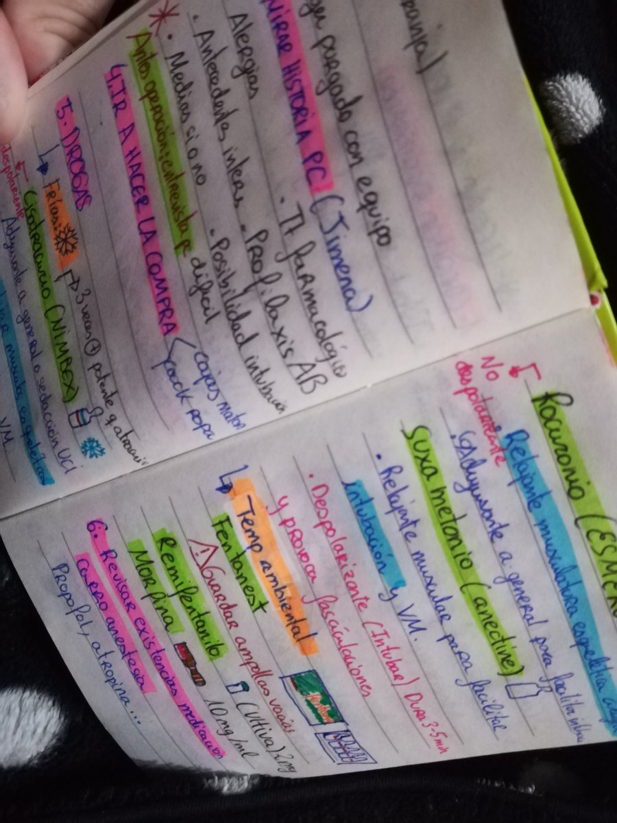MlsbAlba's tweet photo. Vivan las libretas que nos sacan de tantos apuros!!!!!!!!!!! #VadeSatu @CTOEnfermeriaES @Patri_chiqui31 @Evita_Dnmta24 https://t.co/x4sHtAW3OJ
