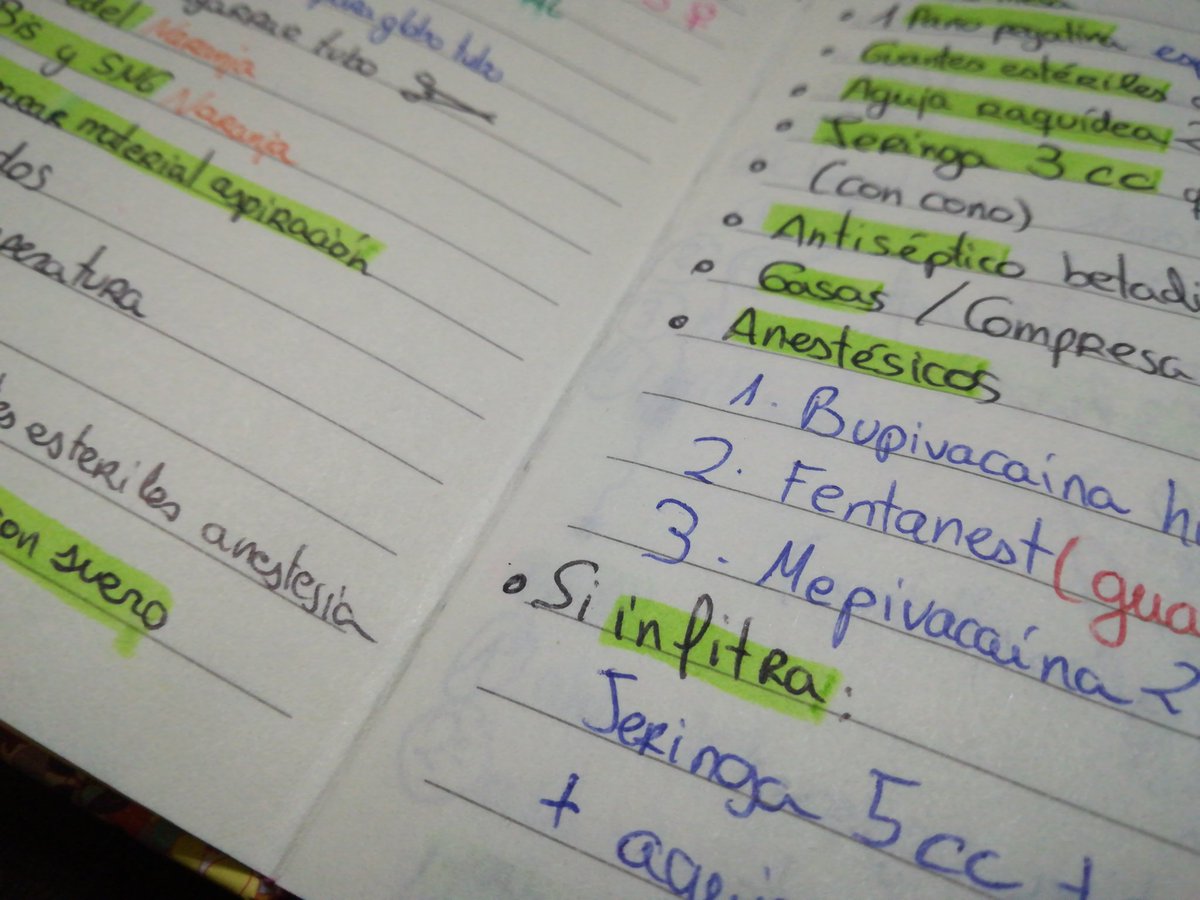MlsbAlba's tweet photo. Vivan las libretas que nos sacan de tantos apuros!!!!!!!!!!! #VadeSatu @CTOEnfermeriaES @Patri_chiqui31 @Evita_Dnmta24 https://t.co/x4sHtAW3OJ