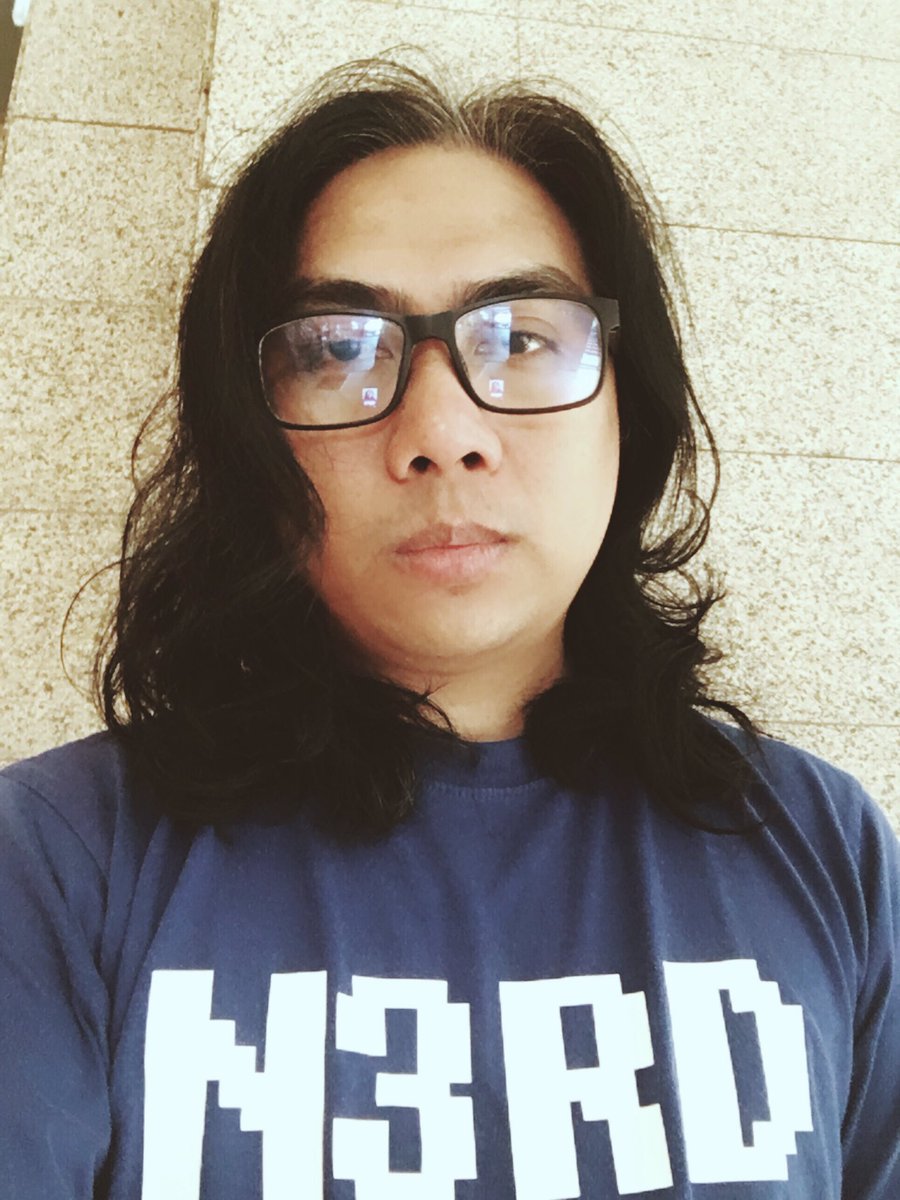sirrexkantatero's tweet photo. My Fanny Serrano specs.

#nerd #eyeglasses #fannyserrano #sirrex #sirrexkantatero #actor #comedian #streamer #influencer #tamago https://t.co/sreOv15QQo