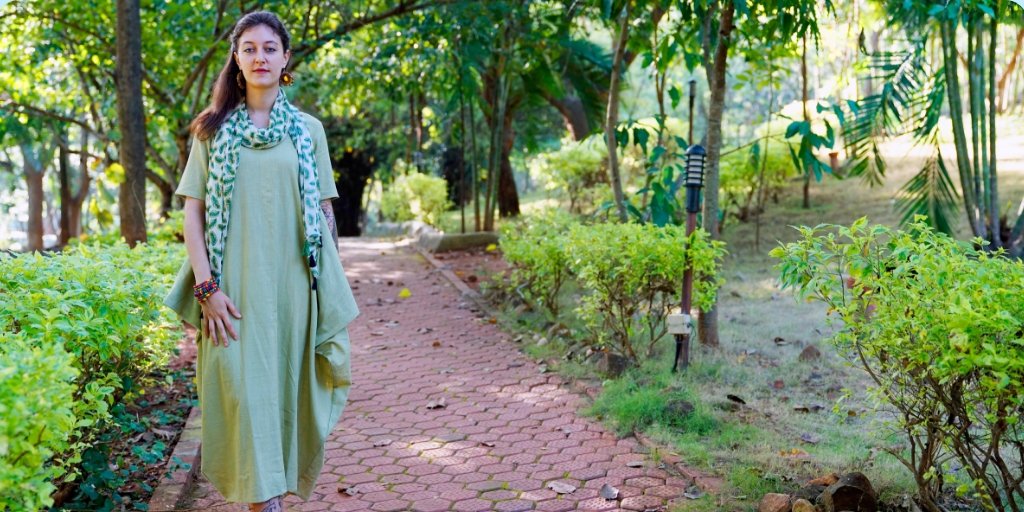 BYOGI_Official's tweet photo. Cowl dress
#SolaceCollection #Byogi #bohostyle #womensfashion #instawomen #trends https://t.co/DdDnlS0MxH