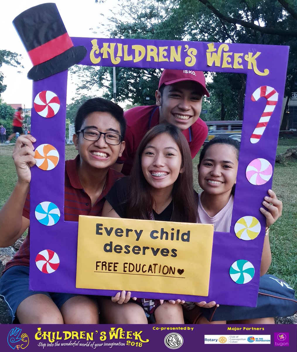 UP_VFC's tweet photo. Every child deserves a better world!
Last November 14 & 15, UP VFC conducted a roaming campaign mobile photobooth in line with UNICEF's campaign for World Children's Day. Thank you to everyone who joined! #ChildrensWeek2018 #UPVFC #foreverychild
https://t.co/VDkjA4sSEA https://t.co/FSVYerAhAY