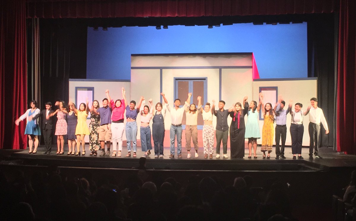 John4SSFUSD's tweet photo. "Voulez-vous" to see a good show? One more chance to see the excellent @ECHSDRAMADEPT production of Mamma Mia!: Sunday at 2 p.m.  Was there tonight and just want to say "Thank you for the Music !" https://t.co/05jo3TfQEs