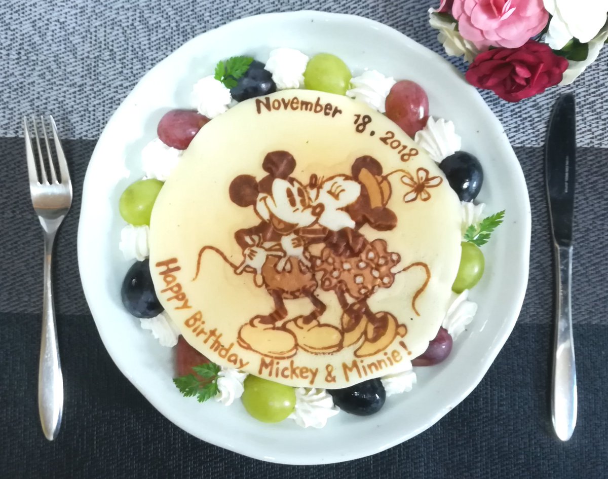 しろっち Twitter પર スーパースターのお誕生日なので 盛りつけもちょっと豪華にしました パンケーキアート Pancakeart ハッピーバースデーミッキー ハッピーバースデーミニー