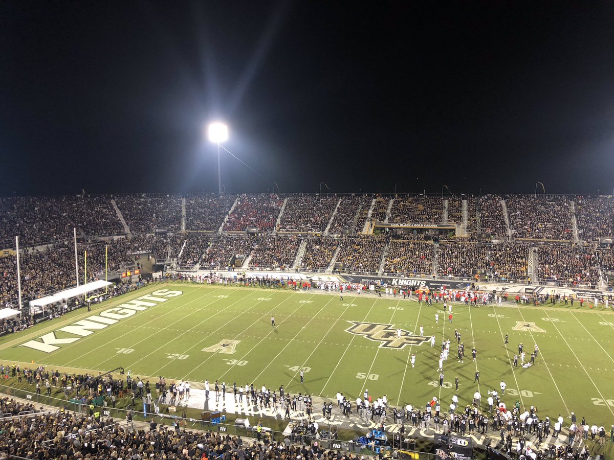 GRLobby's tweet photo. Great night of college football in orlando @ #spectrumstadium for @UCF_Football! @CollegeGameDay https://t.co/2QViVnUlls