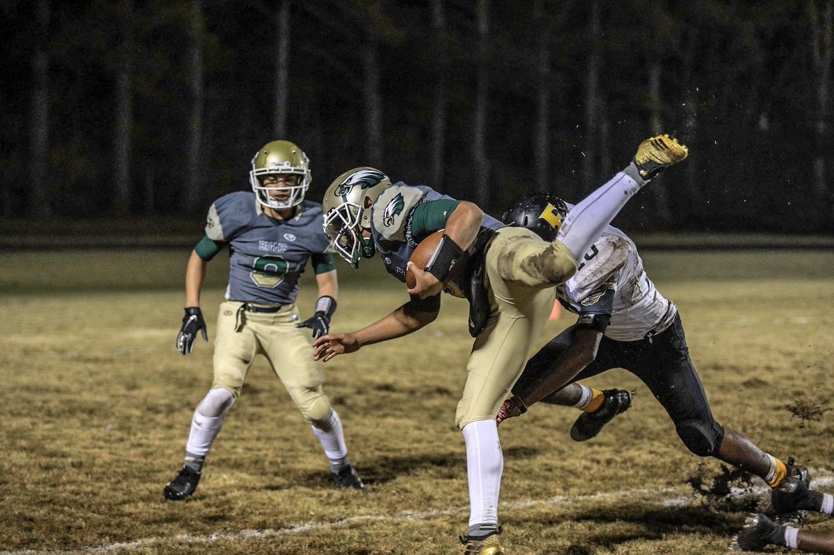 joelonais's tweet photo. The Northeastern High School Eagles took down Fairmont High School Friday night in the first round of the 2A playoffs. On to the 2nd round against Beddingfield High School. Let’s go! 💪🏽📸🦅 #2aplayoffs #playoffs #roadtothechampionship https://t.co/AWRGj4zHX8