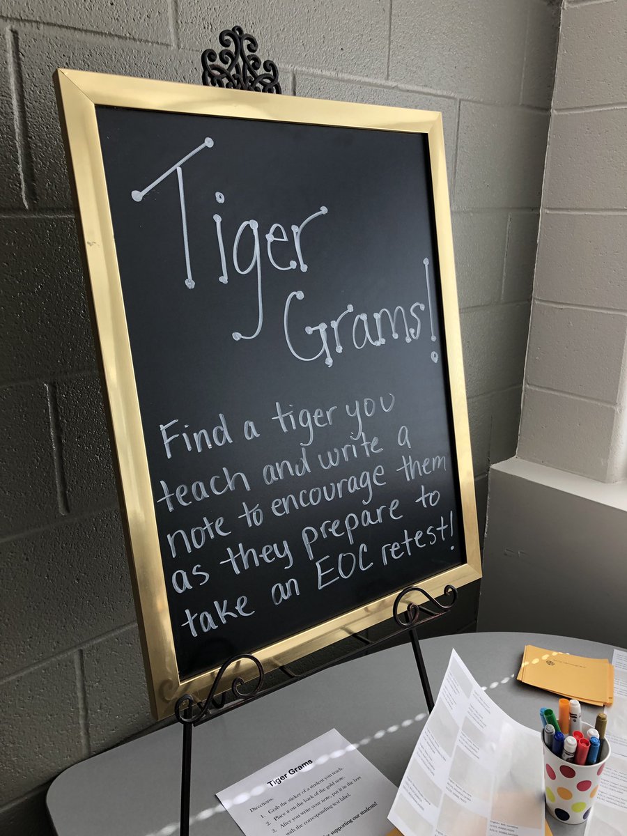 CyParkPLC's tweet photo. @CypressParkHS is thankful for our teachers and every one of our Tigers! https://t.co/ROHuQ60t1J
