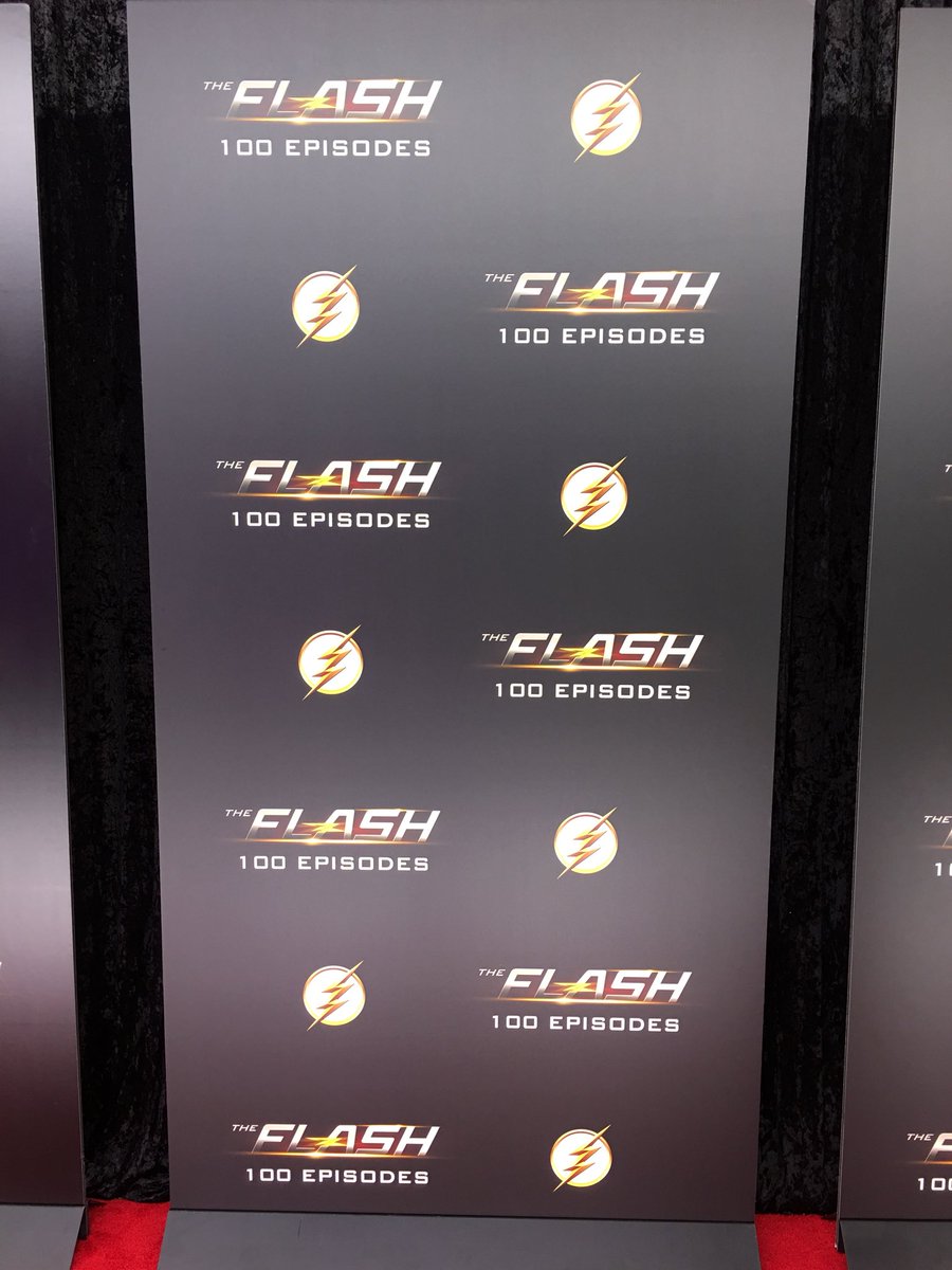 GrantGustinBRA's tweet image. 📸 A festa vai começar daqui a pouco! #Flash100 ⚡
(c): ChrisHayner