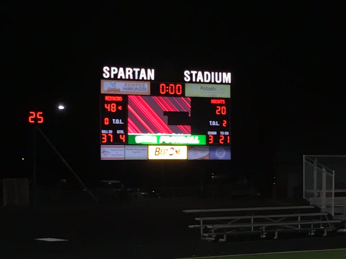 LoramieRedskins's tweet photo. The clock reads 0:00 and Fort Loramie Football is STATE BOUND for the first time in school history!!

Fort Loramie - 48
Crestview - 20

#WeAreFL @LoramieFootball https://t.co/AsivL7Q3QK