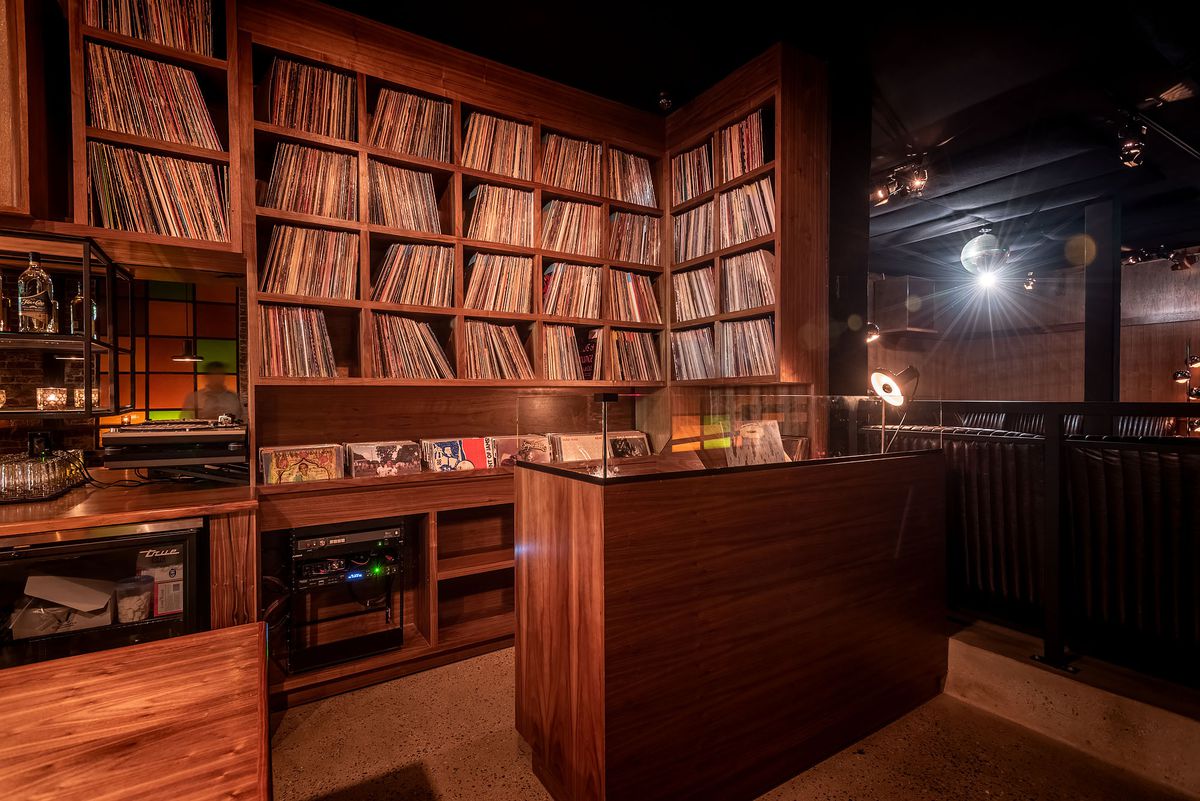 billygoods's tweet photo. @BillyGoods X @DJBobbySoul DJ'ing TONITE Sat. 11/17 at the GOLDLINE BAR in #HIghlandPark with selections from @pbwolf's record collection and celebrating my cousin Jimmy Herlofsky's birthday! FREE so roll thru! @stonesthrow https://t.co/z7cbulueNx