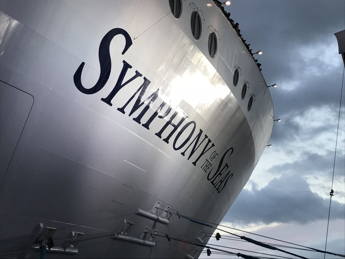 Six Star Experiences tweet media