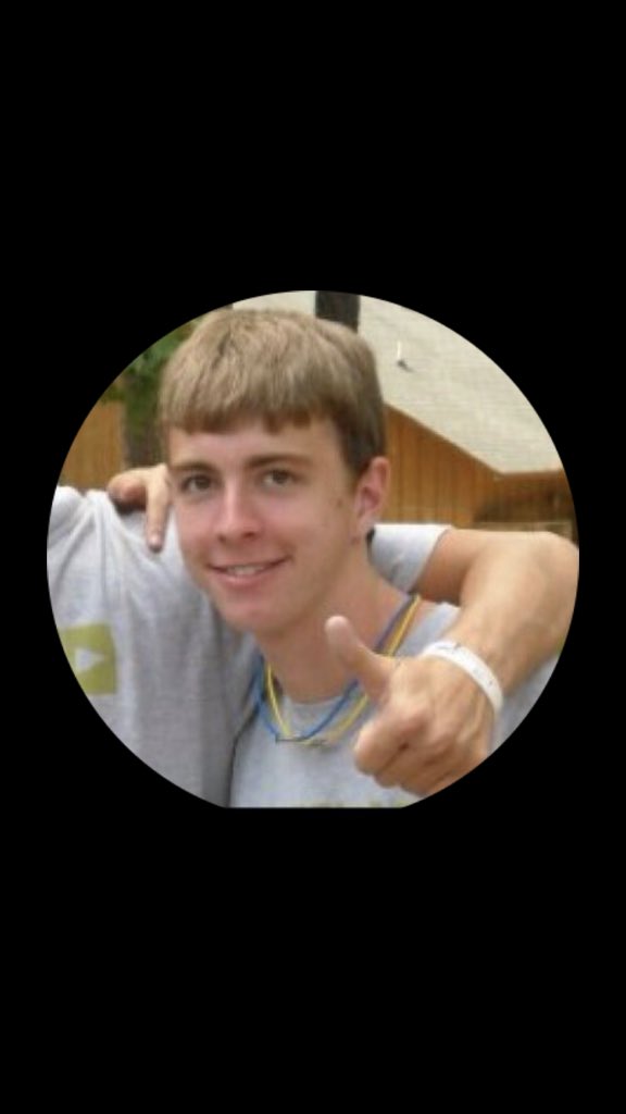 T_Boult tweet picture