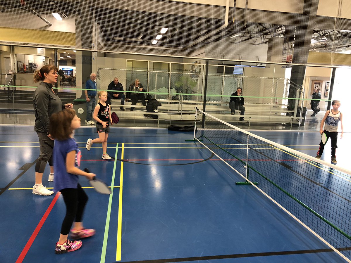 HR_Pickleball's tweet photo. #HRPC hosted a free, youth #pickleball clinic today for kids 16 years &amp; under. We had 12 keen participants sign-up. Thanks to our  #Volunteers &amp; #Coaches &amp; to the @TownOfHighRiver for their support. #CommunityEngagement #GivingBack #fit #fun #healthy #ASport4AllAges #KidsGames https://t.co/luZFpoDjSL