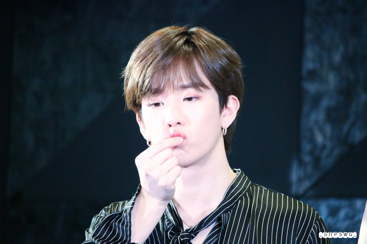 181117
XENO-T LIVE &amp; FANMEETING -EVERYTHING-

#제노티 #XENO_T  #비쥬 #BJOO #ビジュ #びじゅ