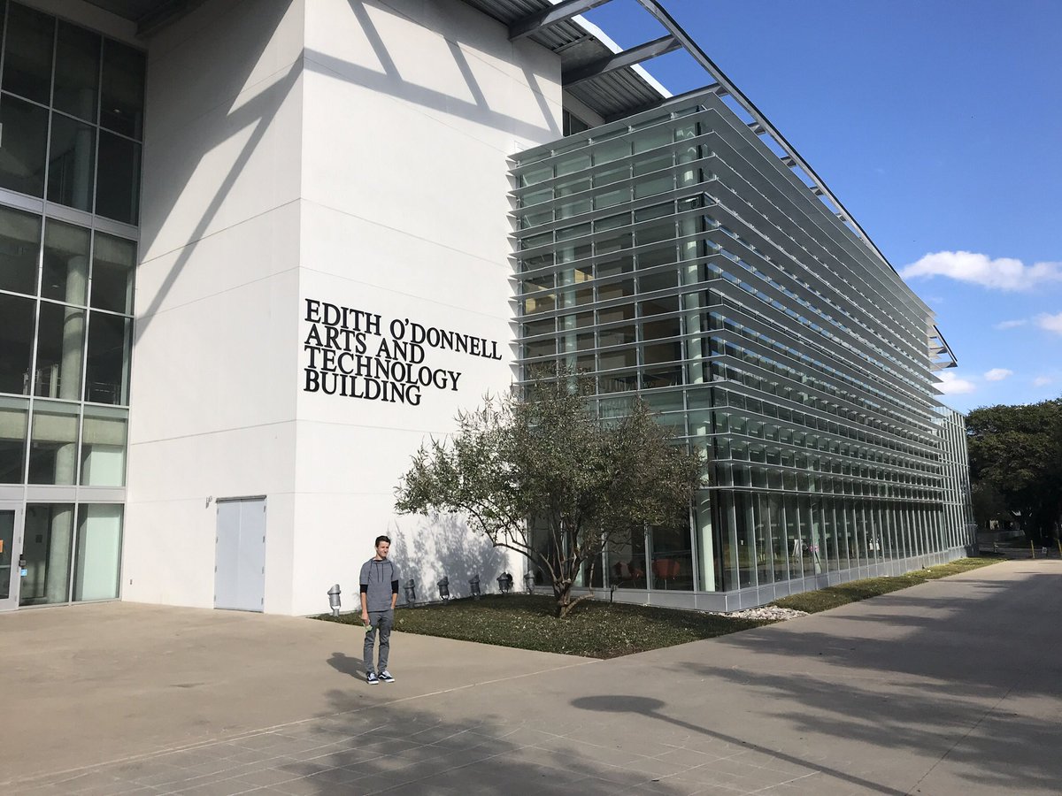 dcapaccioli's tweet image. Celebrating Brendan’s birthday at #UTDScholarsDay  They all sang happy birthday in the introduction session!