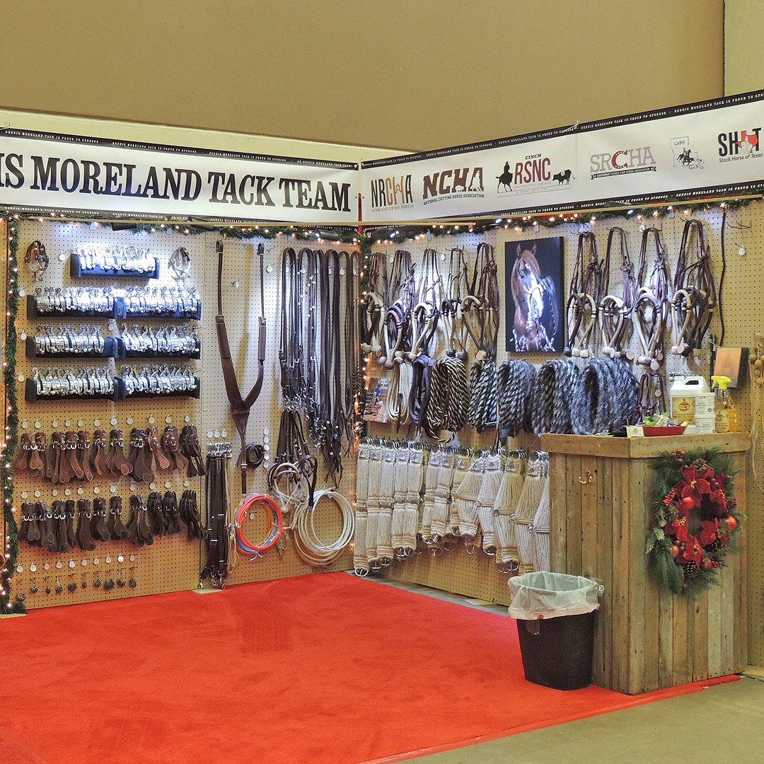 DmtackT's tweet photo. The #NCHAFuturity & World Championship is on now @WillRogersMC thru 12-9! My #DMTack booth is in the Amon Carter Exhibit Hall. Come watch great cutting horses, visit w/other cutting enthusiasts, enjoy good food & be sure to come by. We'll talk tack! Info: https://t.co/tCRPgKc5Ya https://t.co/Pp8rf7aLws