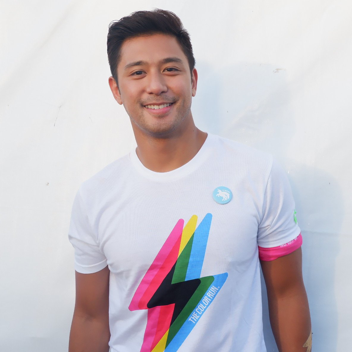 Sparkle_GMA's tweet photo. #PamilyaRoces star Rocco Nacino during today's #TheColorRunPh at West McKinley, Taguig! #Happiest5k #TCRHero2018 #IAmSuper https://t.co/WvMBIRDkZZ