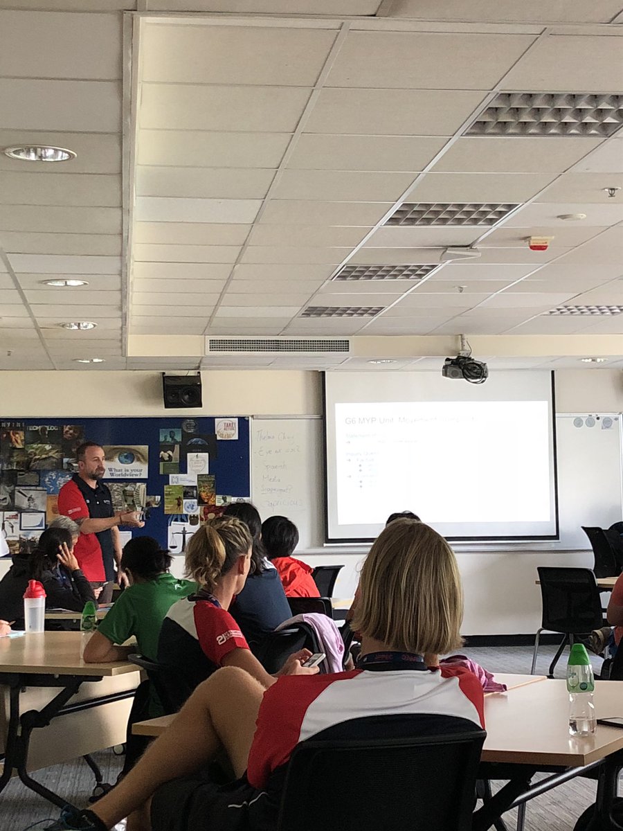 MrJaceFerguson's tweet photo. Had to sit in the back and use my zoom to catch @danielrinman exploring how the #inquirycycle can be implemented in #PhysEd #APPEC2018 #PLC https://t.co/YRHWX928vm