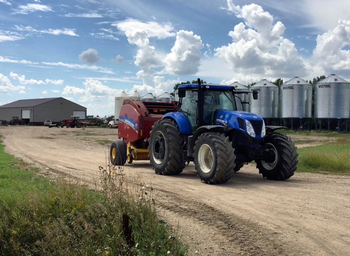MYAGRO_CA's tweet photo. Canadian summer on the farm.
#newholland #digitalpenetrometer #afssoftware #saskatchewan #johndeere #farming #australia #farmerlife #украина #myagro #казахстан #agriculture #trimble #днепропетровск #plant19 #harvest20 #harvest19 #seeding #ukraine #titanmachinery https://t.co/aljpRtCOrW