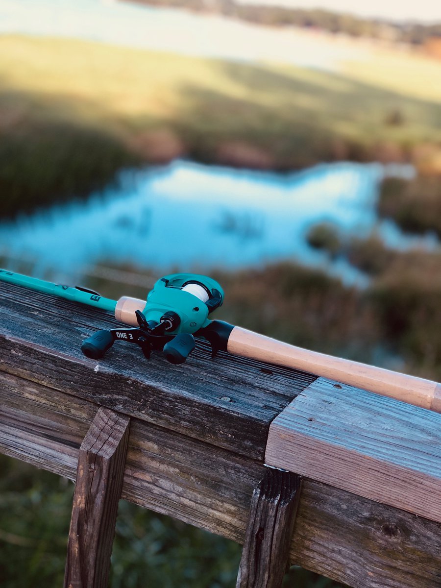 _floridaangler's tweet photo. @13fishing the Fate Green and Origin TX inshore combo loaded with braid and ready to crush em. #fishing #florida #thefloridaangler #clermont #shopsmall #inshore #origintx #fategreen https://t.co/nWWBkhPtdj