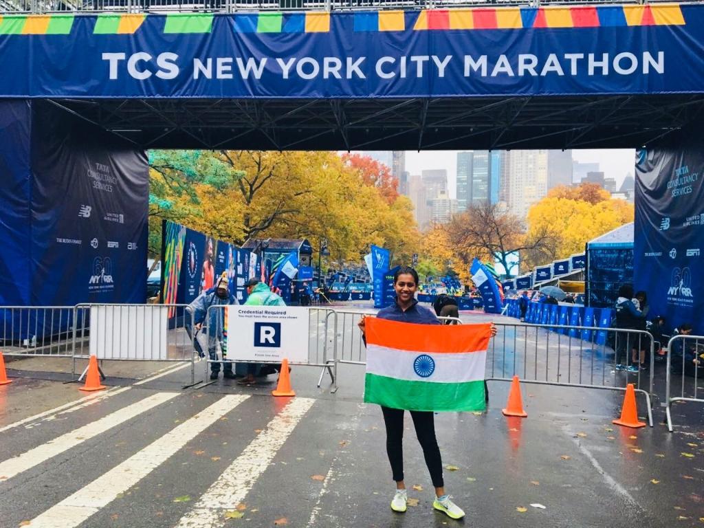EY_GDSCareers's tweet photo. Kira from #EYGDSIndia is a marathon runner who finds running to be not just a therapy but a state of mind. #GDSLifeBeyondWork #SportsMadeMe #Mumbai2018 #NYC2018 https://t.co/2tPuFT9gex