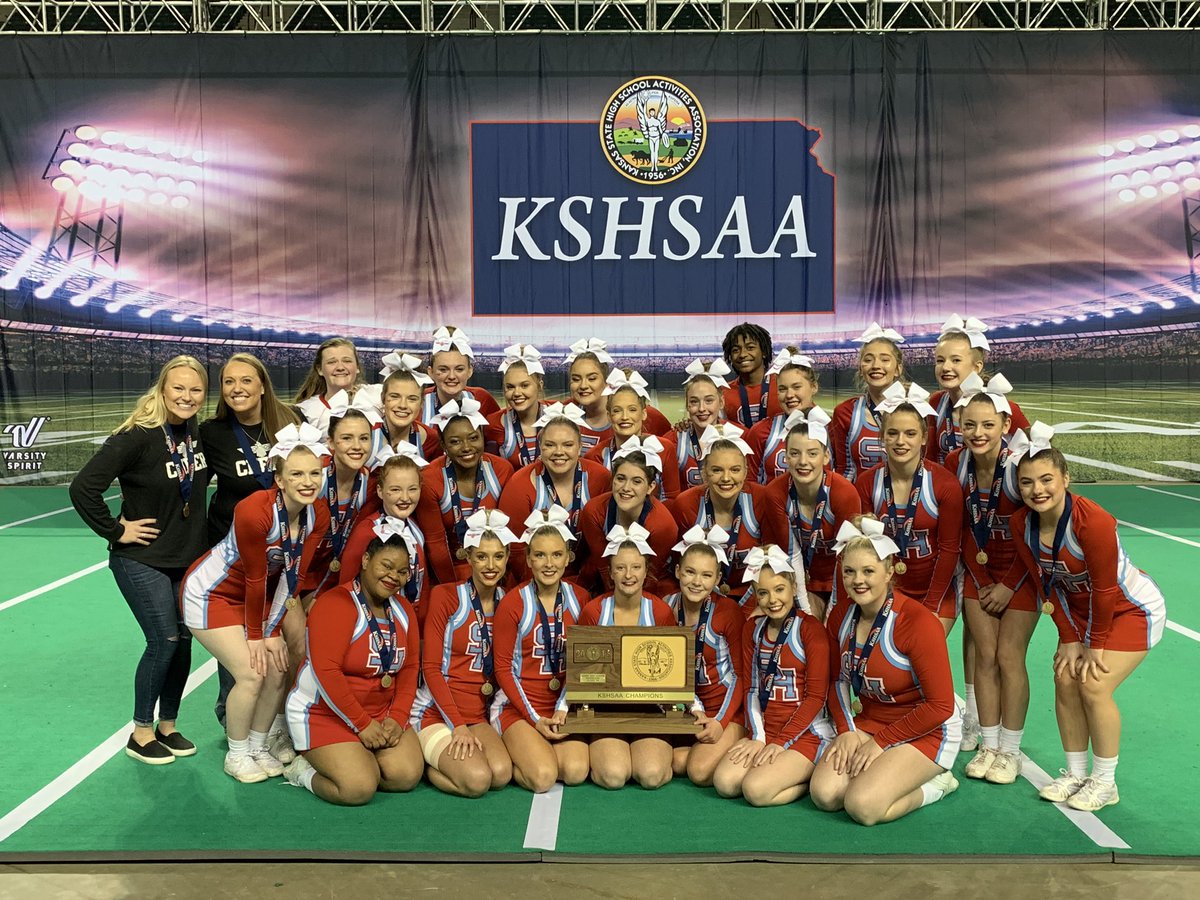 SHHSThunderbird's tweet photo. Your 2018, Back to back, @KSHSAA 5A STATE CHAMPION CHEERLEADERS!!!! Congratulations, @HeightsCheer #TBirdPROUD #ItsAGreatDayToBeATBird https://t.co/k2n4ZFSvSX