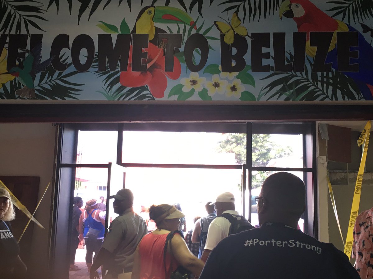 prettygrlc's tweet photo. A few more. #WeHadABAll #CruiseLife #GoOnOne #ItsFun https://t.co/ItMScp3nWE
