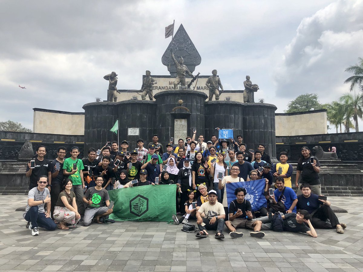 chiaki415's tweet image. Great turnout at #Ingress Mission Day in Yogyakarta! #RecursionPrime
