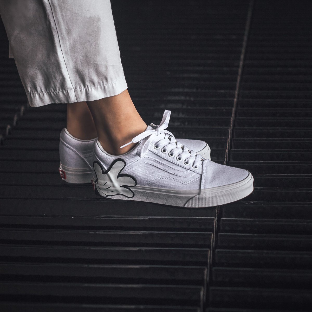 mickey true white vans