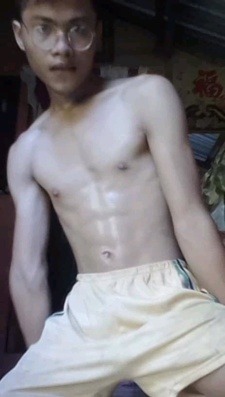 KoChupain's tweet photo. Ang sarap nya tang INA💦💦 https://t.co/jD8pqx1T9o