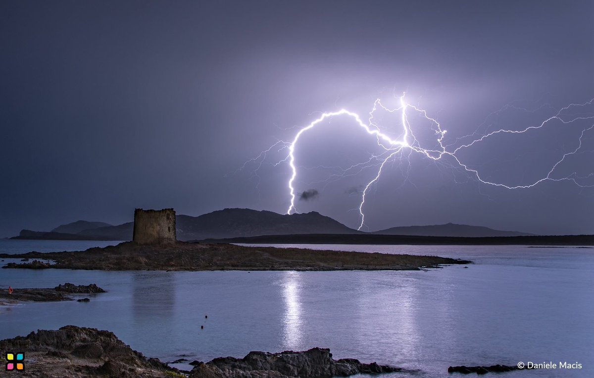 ✨ Photo of the Day ✨

Photo by: Daniele Macis

#HIPAae #Photography #PhotoOfTheDay #Italy #هيبا