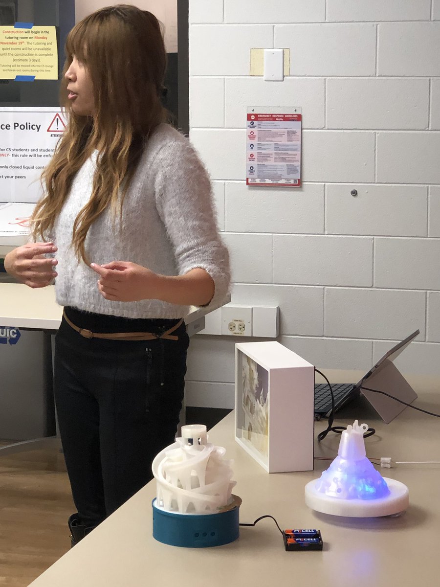 uic_wiep's tweet photo. We had a super busy Saturday! #sweuic hosted yet another successful Mom,Me, and SWE event and #gwcuic showcased some really cool college level CS projects to participants! #thisisuic #uicwiep #sweuic https://t.co/8ZBQPBn6Bj