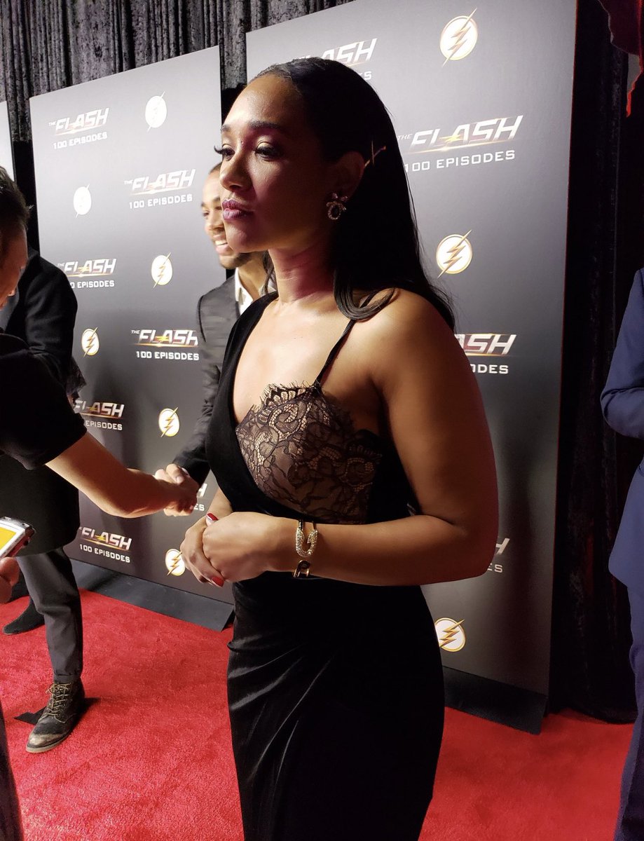 wildingspi's tweet image. THE FLASHES LEADING LADY ❤️ #flash100