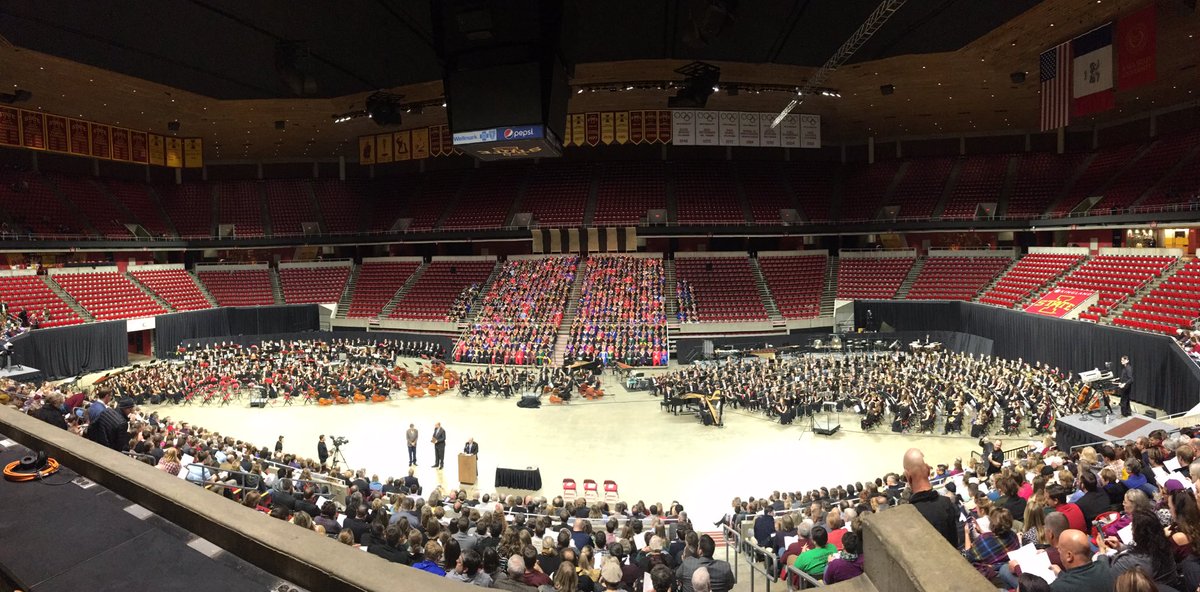 XavierBands's tweet photo. Congrats to Sean Deegan and all of the All-Staters on an excellent festival and concert! #WeAreXavier #AllState2018 https://t.co/jW1jb1TaH5
