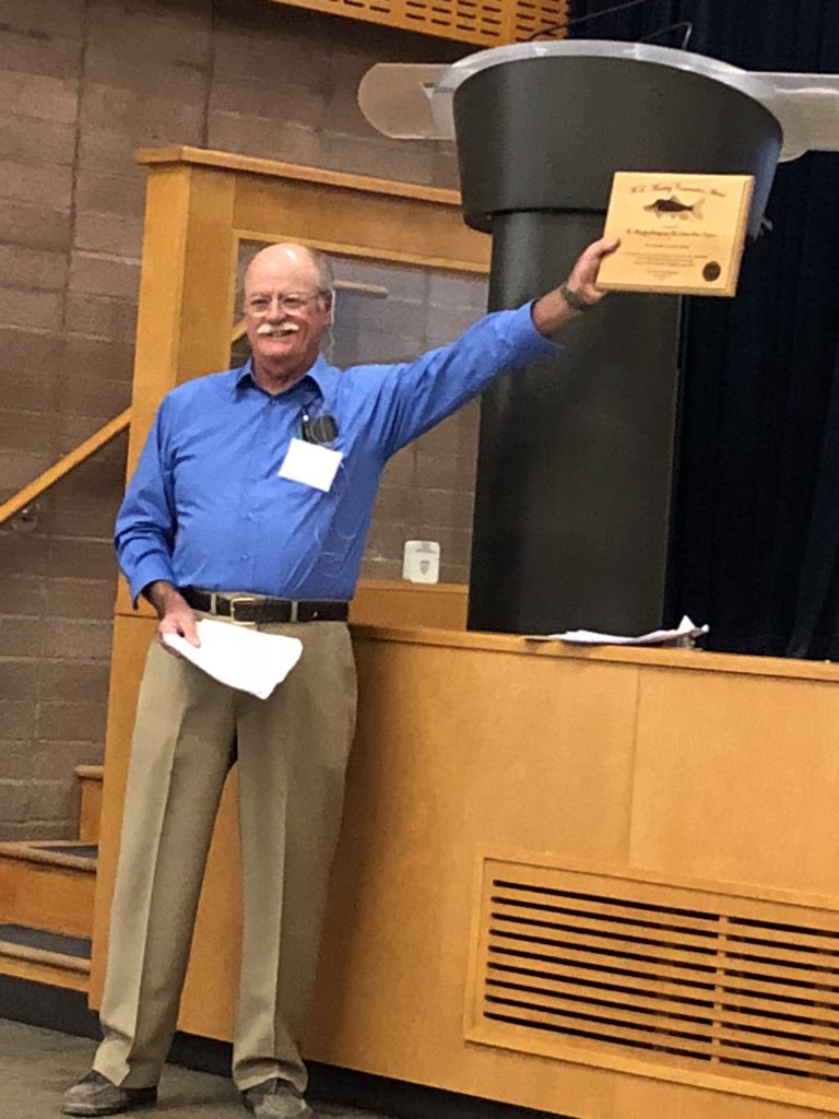 HeidiBlue11's tweet photo. Dr. Chuck Minckley announcing the winner, Lourdes-Lozano Vilano, of the WL Minckley conservation award.  #2018DFC https://t.co/c1LqrL7ljW