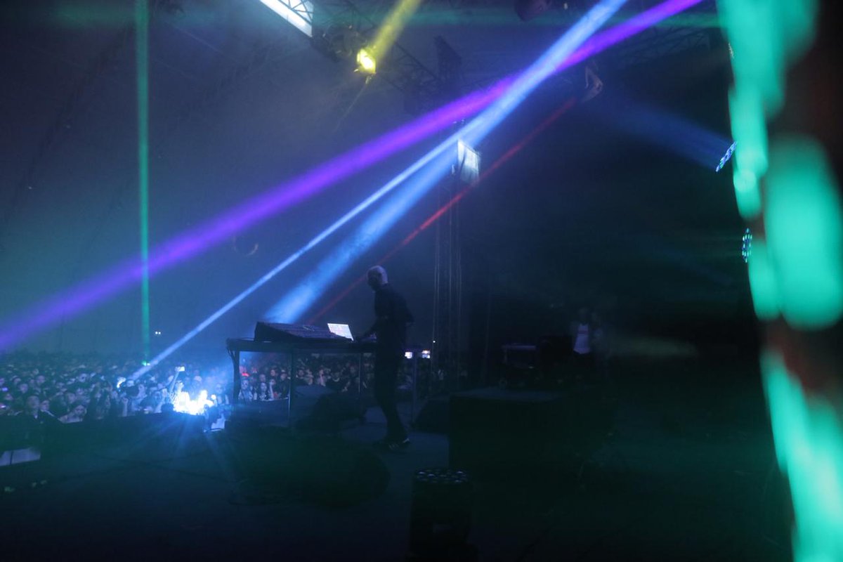 Su majestad <a href="/VITALICOFFICIAL/">VITALIC OFFICIAL</a> impartiendo lecciones de maestría en #sonarbogota