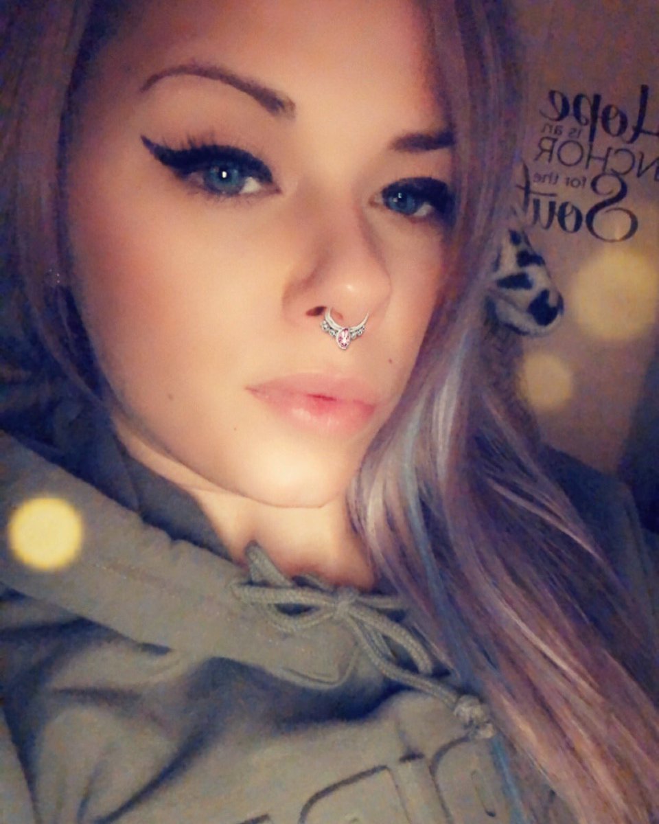 Lauren Amber Schwalm (@simplysmile) on Twitter photo 