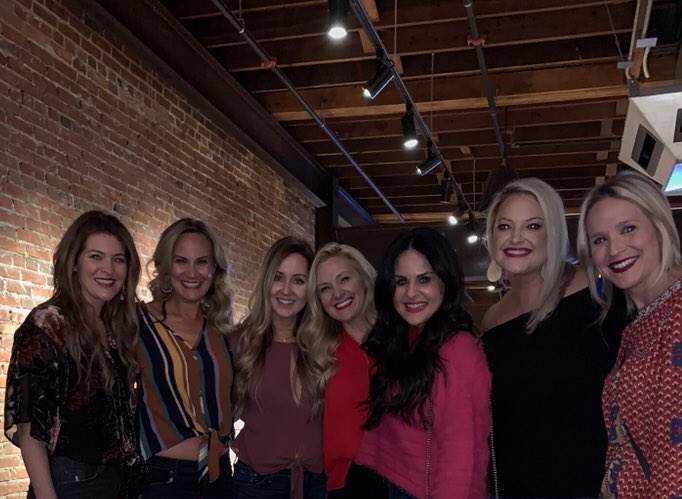 SAEnglish98's tweet image. 20 years of friendships! #Kappa #PledgeClass’98 #OU #KKG