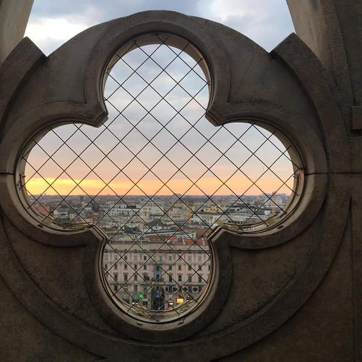 AEgiziana's tweet photo. Mi chiedono sempre l’altezza e non mi chiedono mai la prospettiva
#architettura #arte #splendore #spettacolare #profondità #tagforlikes #prospettiva #sfidedellavita #bestoftheday #picoftheday #pic #pics #madeinItaly #twitterpic #twitterando #twitterphoto https://t.co/J7zSaELo02