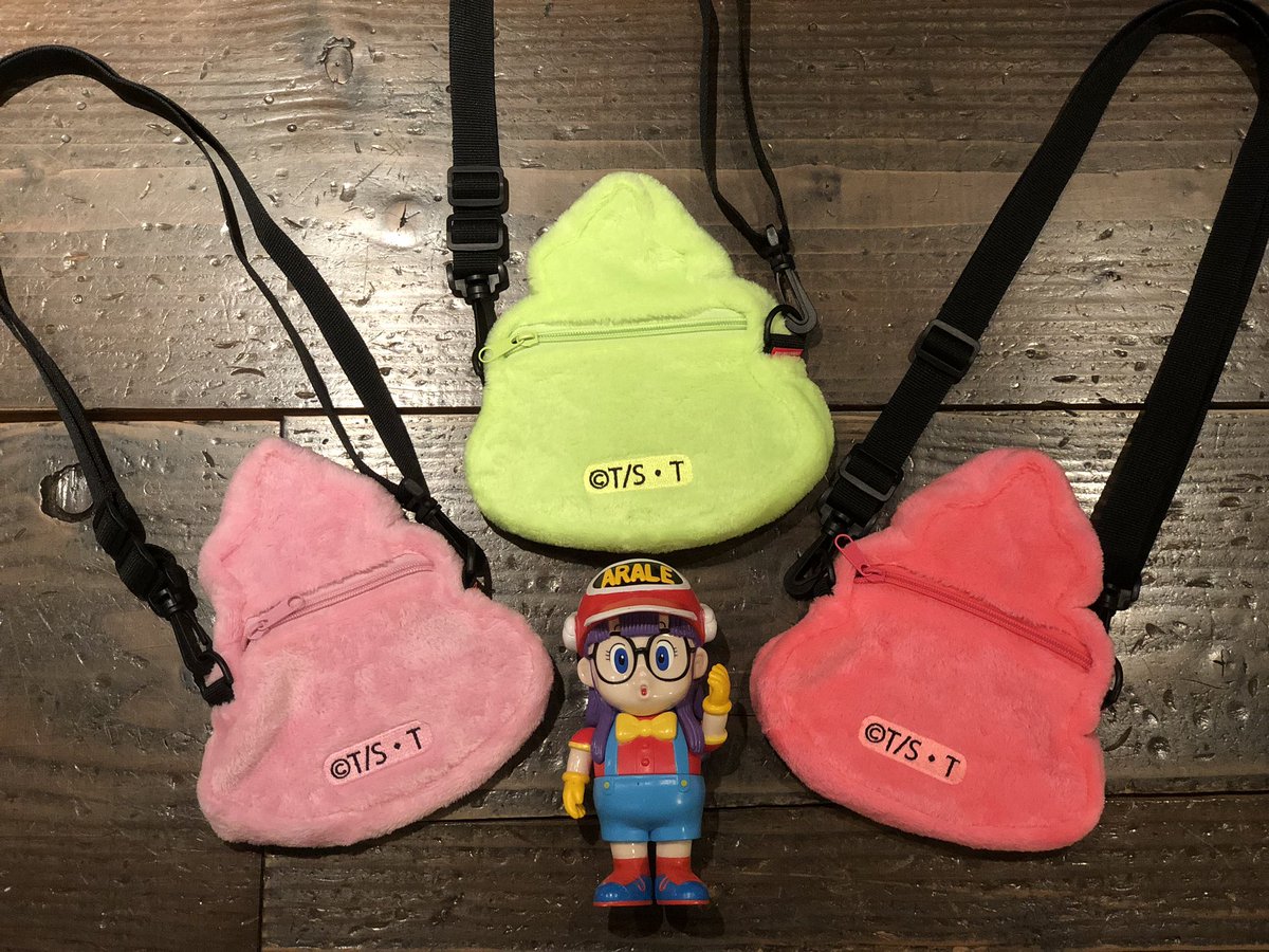 RCxDr.スランプ アラレちゃん POUCH 「Dr.スランプ アラレちゃん」との 