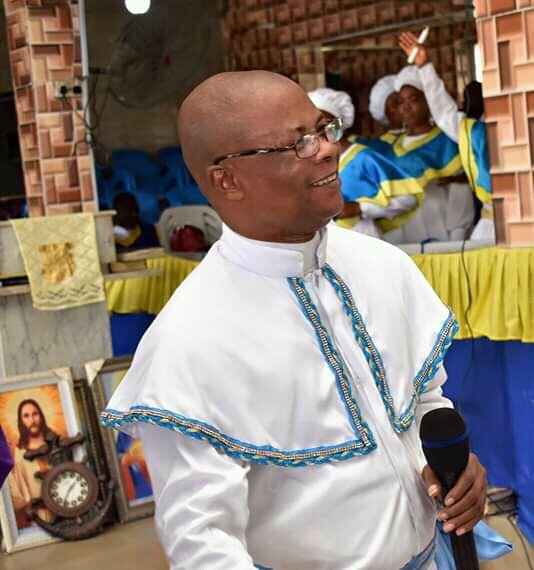 CCCIfakoCentral's tweet photo. Come Unto The Lord!

First Bible Reading:
Ecclesiastes 11: 1- 6

Second Bible Reading:
John 4: 34 - 38

Happy Sunday!

#WeInTheCCC #Word https://t.co/1g3TtPvR4J