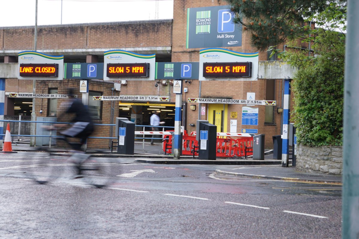 Bournemouthecho's tweet image. Free parking in Bournemouth this Christmas: what's free, when and where bit.ly/2zeSPwt