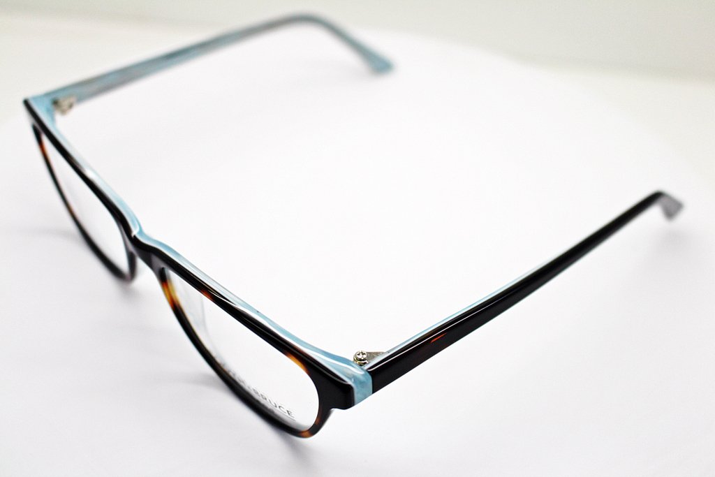 Lais Opticians tweet media
