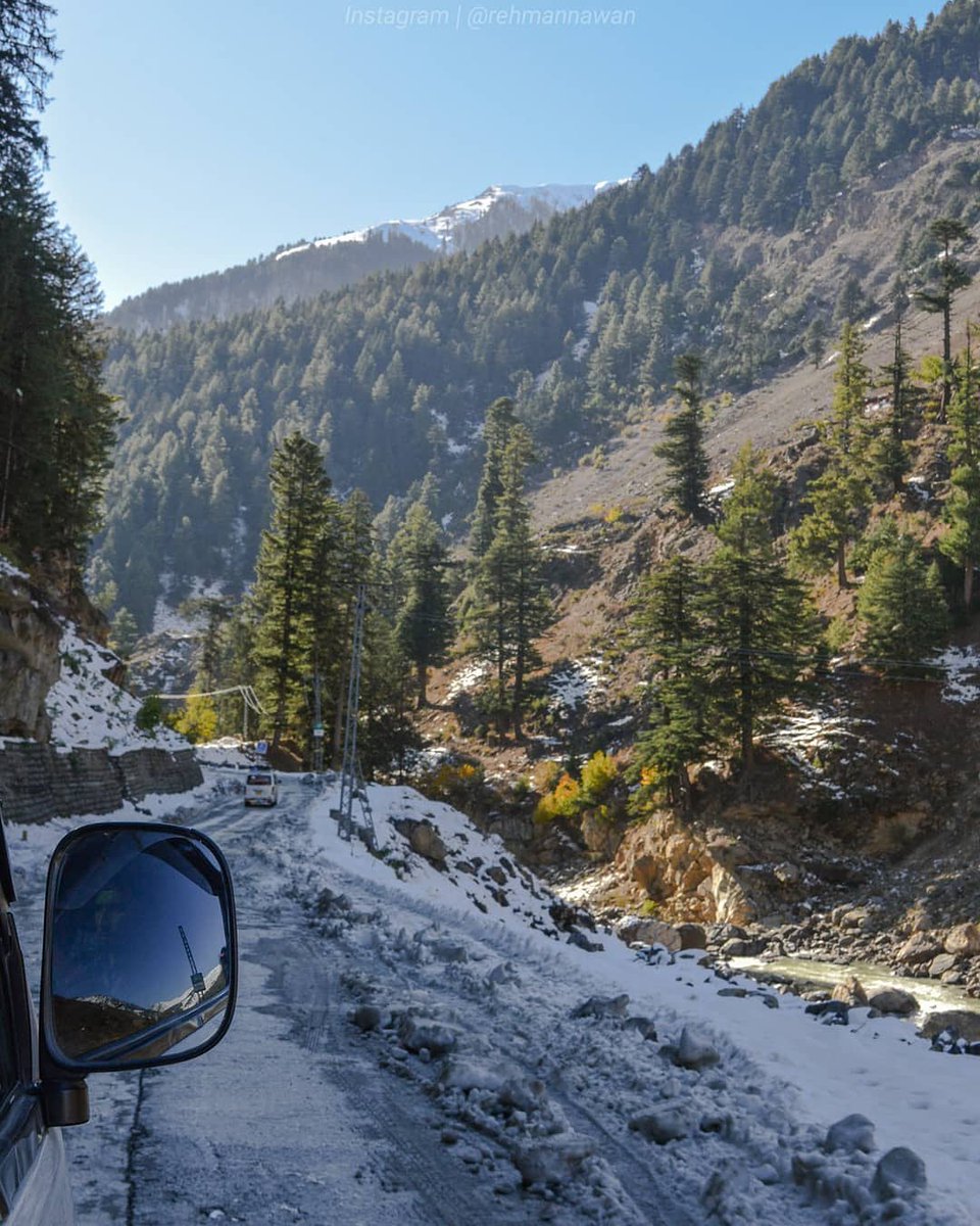 destinationpak's tweet photo. وہ خوبصورتی تھی وادی میں
چھوڑ کے دل ہم لوٹ گئے۔ .
Location: Naran KPk Pakistan 🇵🇰
Credit: @rehmannawan
#DestinationPakistan
#etribune #dwpwanderlust
#nationalgeographic
#creative_pakistan #flash_pakistan #houseofpakistan #travellersofpakistan #dawndotcom https://t.co/QWz9y835cI