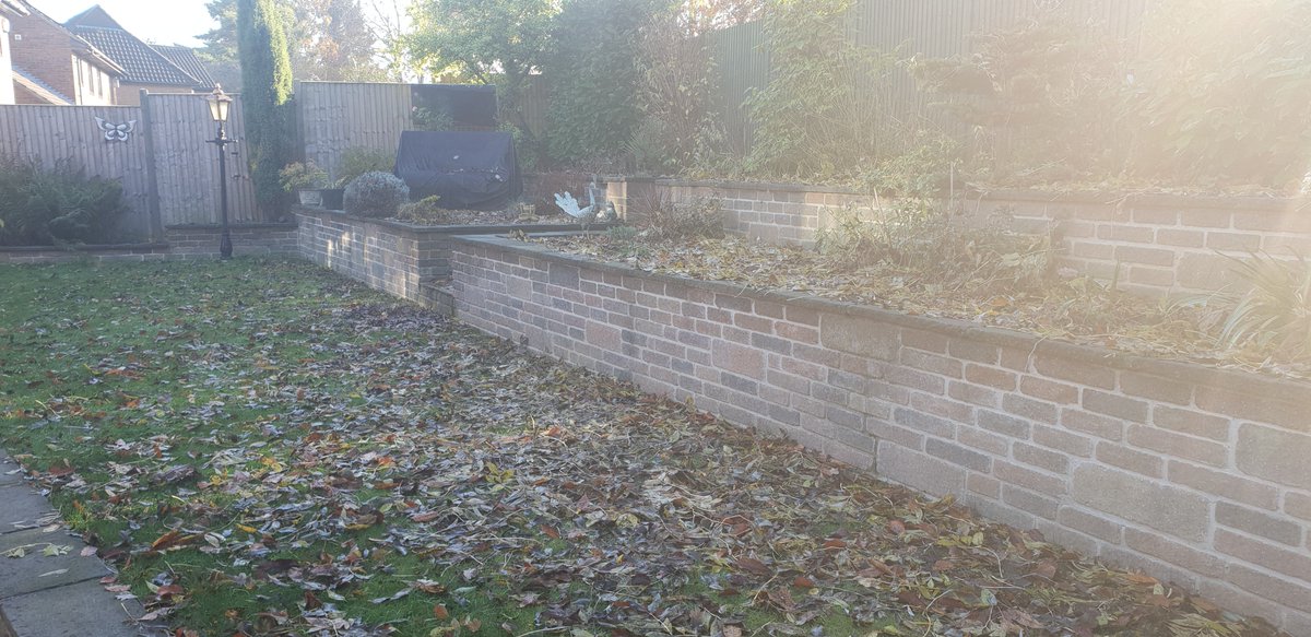 LenTheLock's tweet image. Ok I'm ready for the cold snap next week thanks @avocetabs now to check out these bad boys as well. #Security #LocksWithHeart #LocksmithsWithHeart but apparently clearing up the leaves comes first so SWMBO tells me!