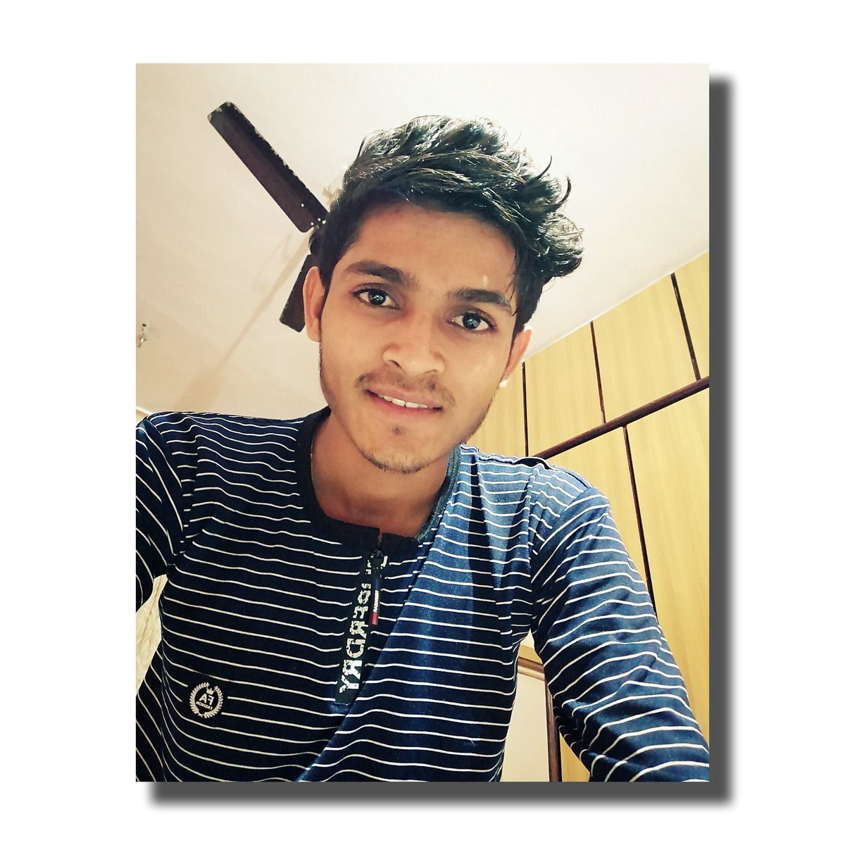 vikasshiroya75's tweet photo. You know you're in love when you can take a deepsleep, whichever you actually want.
After taking this type of sleep you feel like that i am the happiest person in world. Deepsleep is my lover now, my forgetting, my opiate, my oblivion and so on. 😊😊 #aftersleep #deepsleep #happy https://t.co/M5tVxoObfj