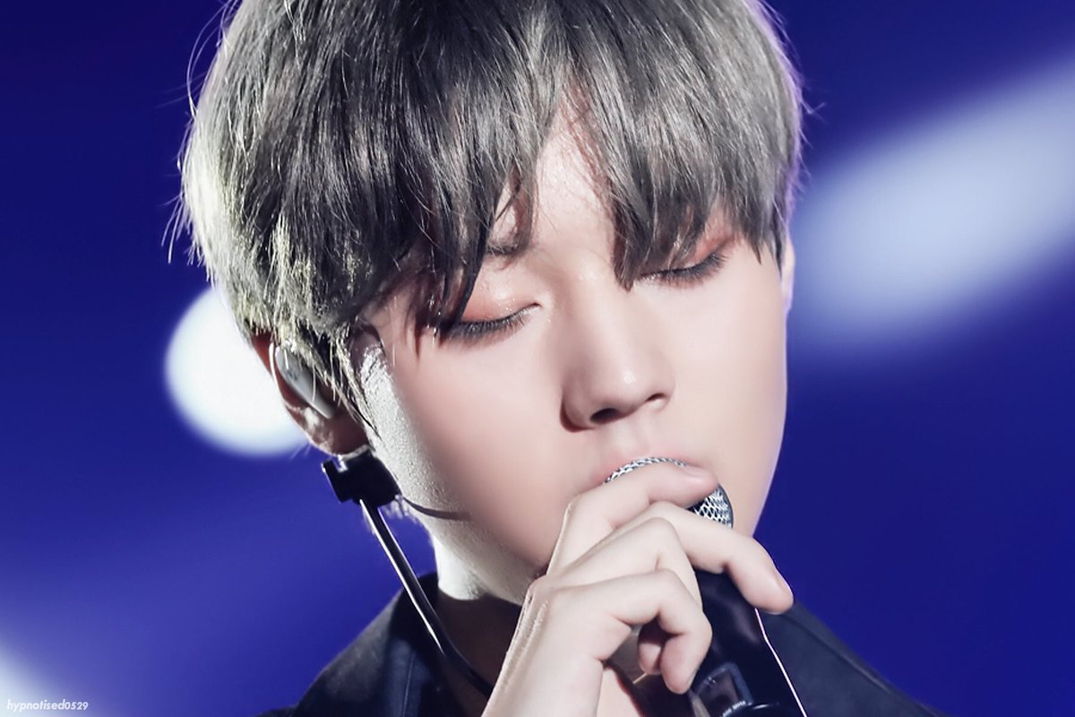 J_Hoon_J's tweet photo. https://t.co/mAos8rYU7d