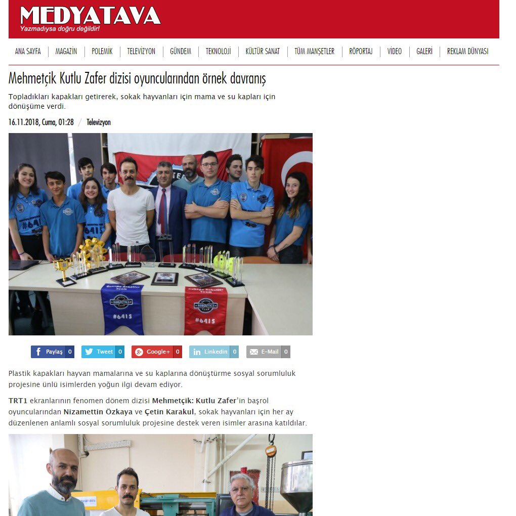 leventunalanta1's tweet photo. Trt1 in Sevilen Dizisi Mehmetçik in Yakışıklı Oyuncuları Gültepe Meslek Lisesi İle Melekler Kahvesinin Ortaklaşa Yapdığı Sosyal Sorumluluk Projesine Destek verdiler. Su Kapaklarını Hayvalar için Mama Kabına çeviren Projede Kendileride Kapak Toplayarak ve Öğrencilere Yardım https://t.co/Xg0YjJQrCL