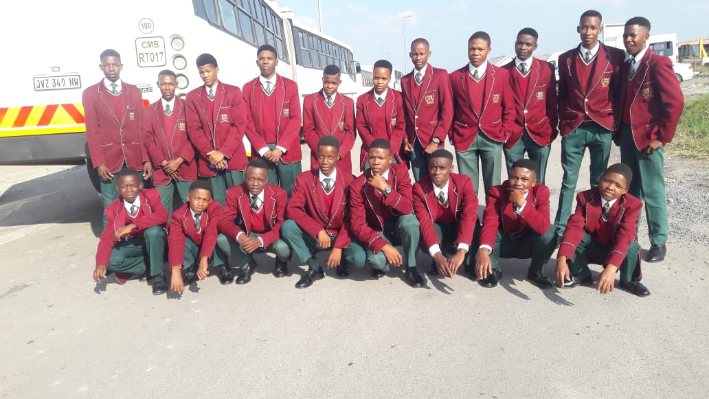 BoikagongSS's tweet photo. Our Choir at Platinum Village. 2018 has been an amazing year indeed for us. We praised and got our name on the MAP. 
#BoikagongSS https://t.co/lwQlApGSx5