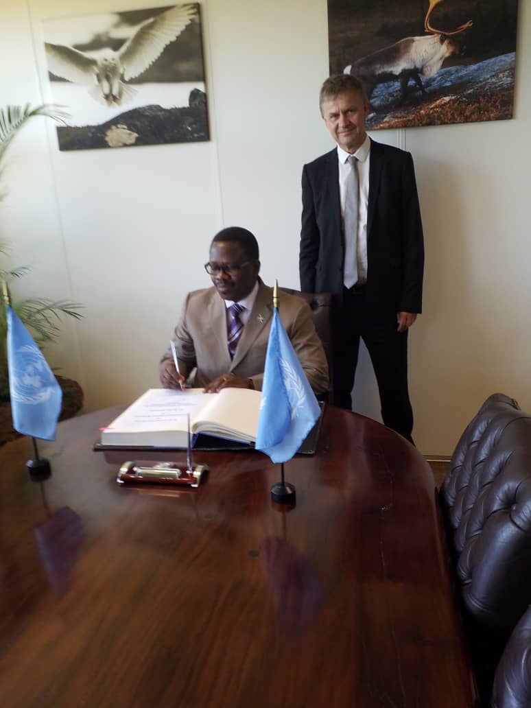 remybara2012's tweet photo. Présentation de lettre de créances auprès du Directeur Exécutif /PNUE,  opportunité de plaider en faveur du Burundi, en tant que Représentant Permanent. Le débat portait  sur les priorités environnementales et les avancées  positives du Burundi ds le domaine politico-sécuritaire. https://t.co/xLajOFTmYd